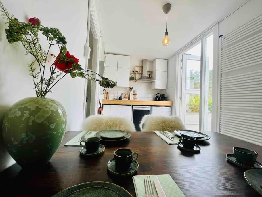 Heerlijk Appartement Centrum Breda En Restaurant! 외부 사진